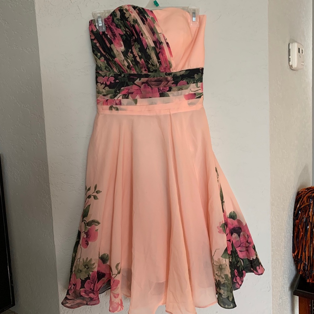 Novashe Strapless corset style flower dress